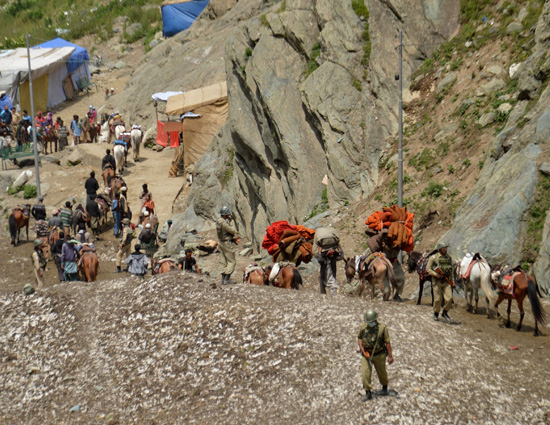 1,782 तीर्थयात्रियों का जत्था अमरनाथ यात्रा पर रवाना