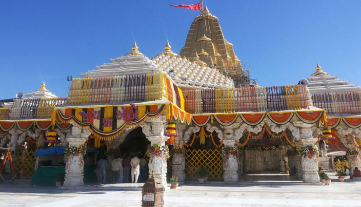 ambaji temple,gujarat and rajasthan border,maa durga temple,holidays,travel,tips