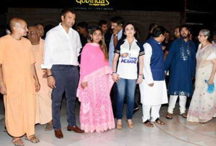 ambani family,anand piramal,isckon temple,isha  ambani