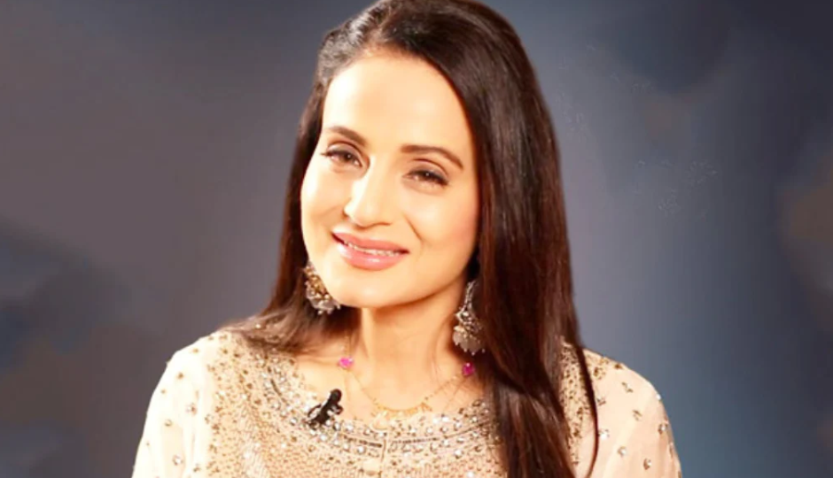 2 News : स्मोकिंग-शराब-चापलूसी से दूर अमीषा नहीं थीं किसी कैंप का हिस्सा, स्टारकिड्स पर तंज कस सुनाई खरी-खरी