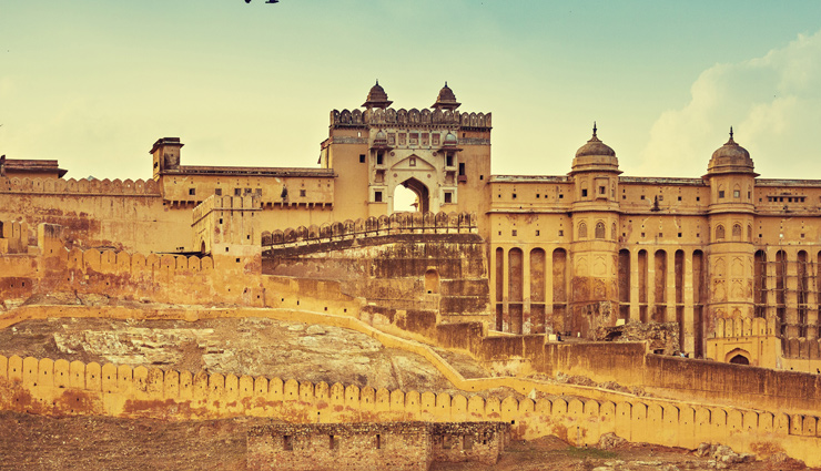 amer fort,tourist destination amer fort,rajasthan tourist destination