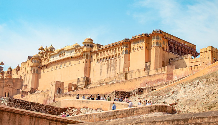 amer fort,tourist destination amer fort,rajasthan tourist destination