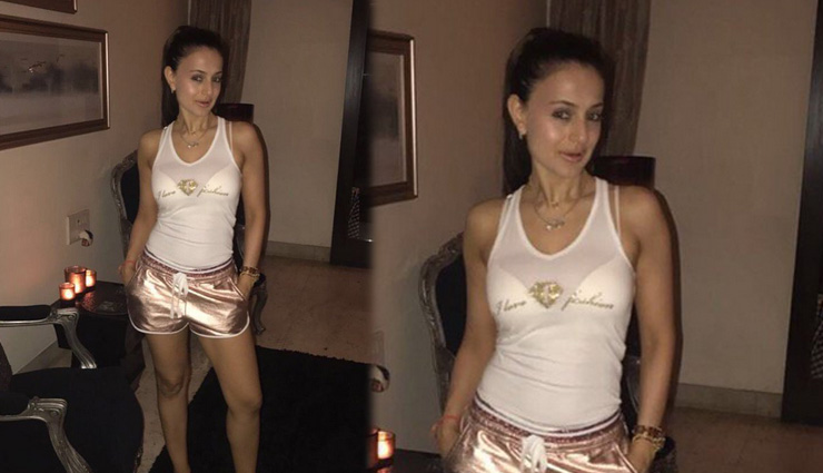 amisha patel,amisha patel instagram pics,amisha patel photos,latest amisha patel photos,bollywood,bollywood news