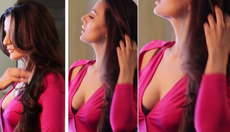 amisha patel,amisha patel instagram pics,amisha patel photos,latest amisha patel photos,bollywood,bollywood news