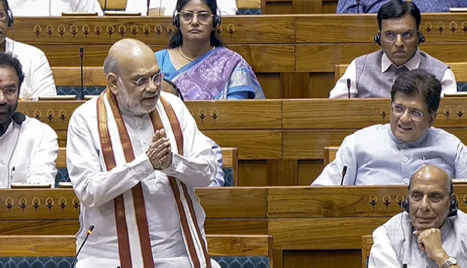 स्पीकर बिरला के खिलाफ अविश्वास प्रस्ताव खारिज, अमित शाह ने राहुल गांधी पर साधा निशाना