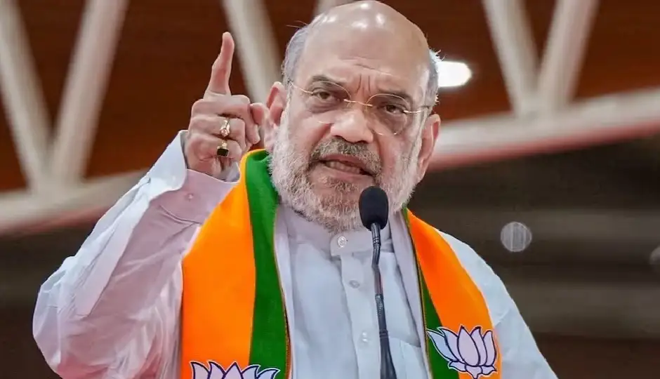 'राहुल बाबा के असर से बिगड़ गई खरगे की भाषा', बंगाल में अमित शाह का कांग्रेस पर तीखा प्रहार