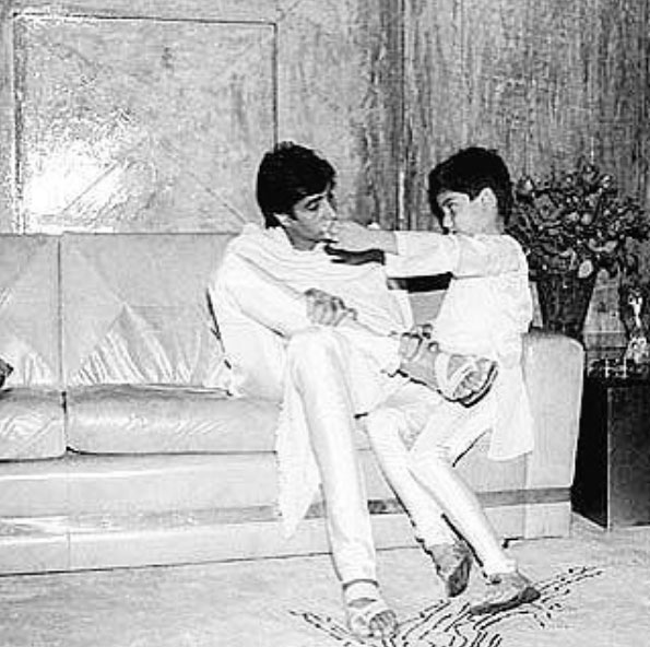 amitabh bachchan,throwback pics of amitabh bachchan,instagram pics of amitabh bachchan