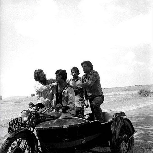 amitabh bachchan,throwback pics of amitabh bachchan,instagram pics of amitabh bachchan