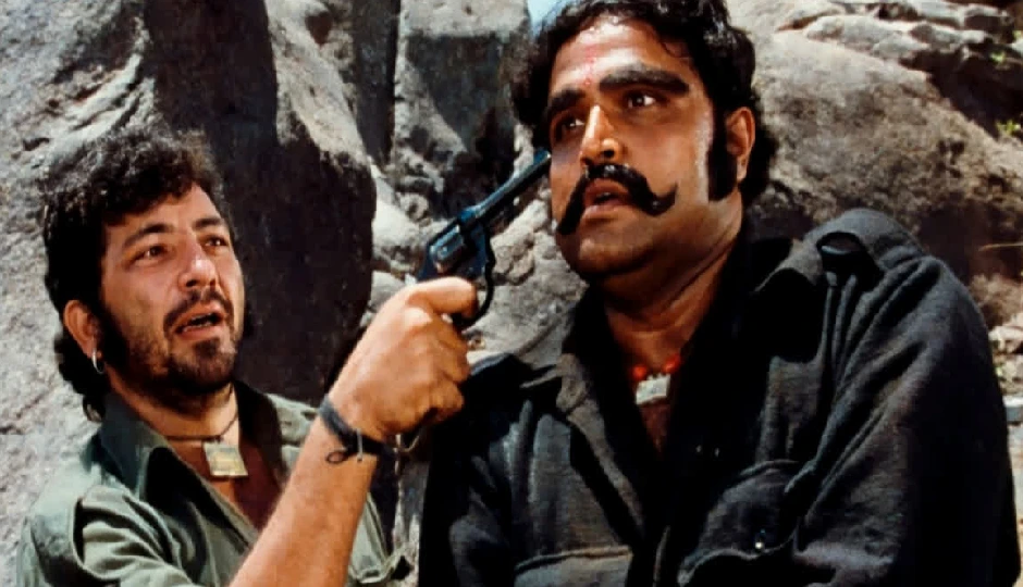 sholay,bollywood classics,amitabh bachchan,dharmendra,Hema Malini,sanjeev kumar,amjad khan,ramesh sippy,indian cinema,bollywood history