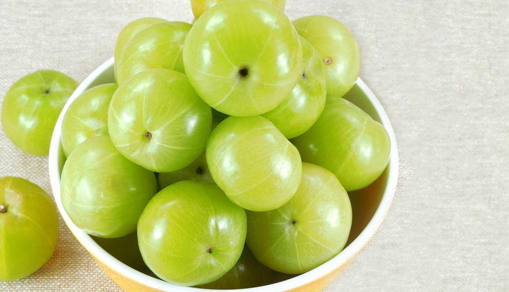 beauty tips,5 ayurvedic ways to stop hair fall,ayurvedic ingredients to stop hair fall,hair fall treatment with ayurved,ayurvedic treatment,treating hair fall