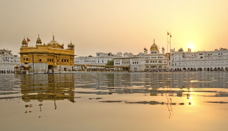 india tourism,indian culture,heritage of india,spiritual destinations in india,india travel 2025,famous places in india,religions of india,taj mahal,indian temples,indian diversity,indian architecture,fastest growing economy,indian traditions,india population,historical landmarks india