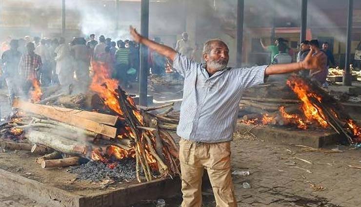 amritsar train accident,dussehra,ravana,people died,fire at dussehra,amrtisar train accident,photos,dussehra 2019,news,news in hindi