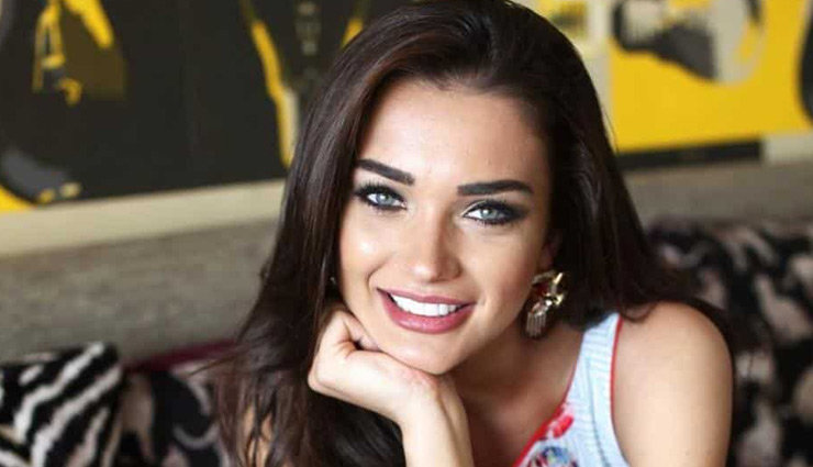 PICS-Amy Jackson gets engaged to boyfriend George Panayiotou