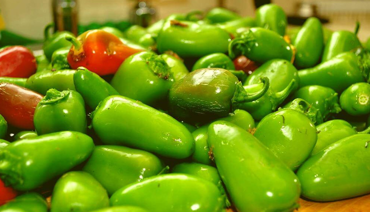 know your pepper and its hotness,different kinds of pepper,mirch and its types,food ingredient,types of pepper and how hot they may taste,know the pepper by its shape,bell pepper,cherry pepper,anaheim pepper,jalapeno pepper,serrano pepper,cayenne pepper,tabasco pepper,thai pepper,rocoto pepper,habanero chili pepper,ghost pepper,carolina reaper