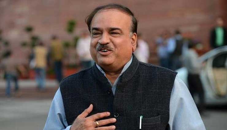 Union Minister Ananth Kumar passes away at 59