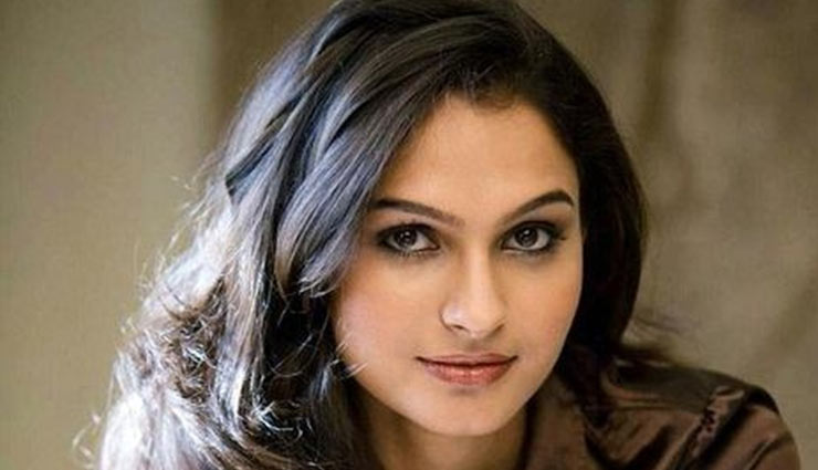 ‘Casting couch is not just a man’s fault’, says ‘Vada Chennai’ actress Andrea Jeremiah