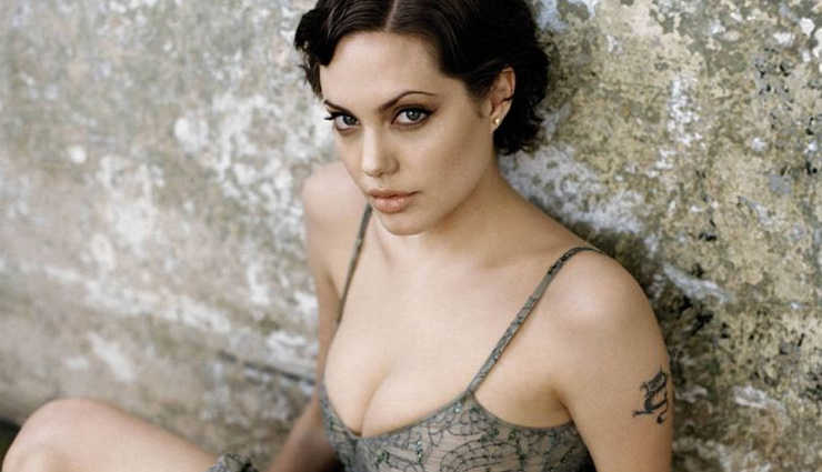 10 hot divas of hollywood,10 hotties of hollywood,10 most beautiful actress of hollywood,hollywood sizzling actresses,hollywood beauties