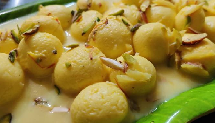 अंगूरी रसमलाई के साथ यादगार बनाएं त्योहार, इस मिठाई का जायका सब पर चला देता है जादू #Recipe