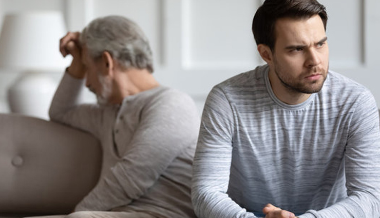  Father's Day 2022: अपने नाराज पापा को इस तरह मनाएं, फादर्स डे पर दूर हो जाएंगे सारे गिले-शिकवे