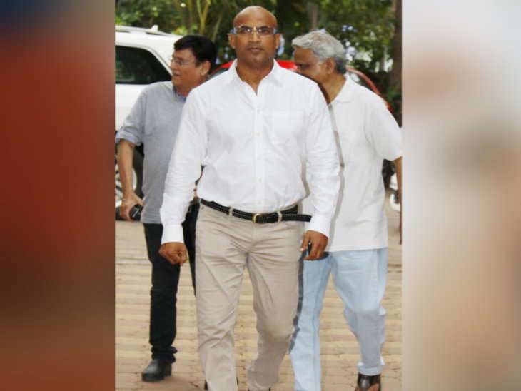 bollywood,anil sharma mother,tribute