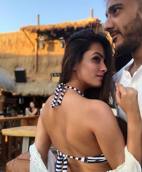 naagin 3,anita hassanandani,rohit reddy,holiday,greece