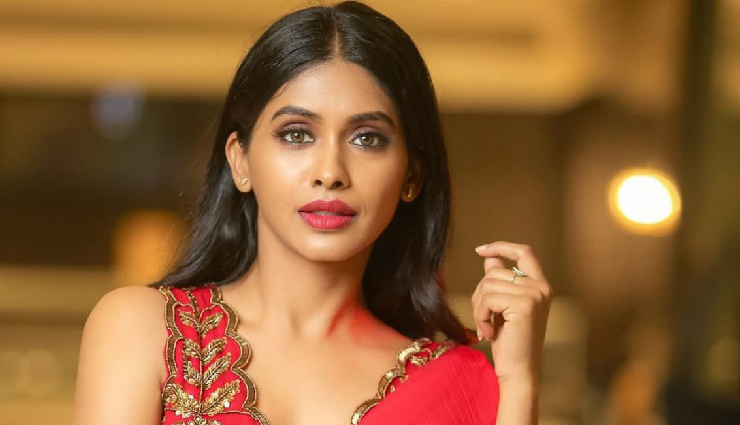 shreyas talpade,actor shreyas talpade,shreyas heart attack,welcome to the jungle movie,anjali patil,actress anjali patil,anjali cyber fraud