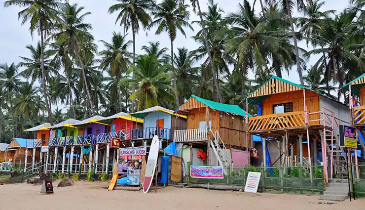 luxury holidays in india,nagoa beach,juhu beach,anjuna beach,baga beach,calangute beach,majorda beach,vagator beach,varca beach,travel,holidays,travel guide