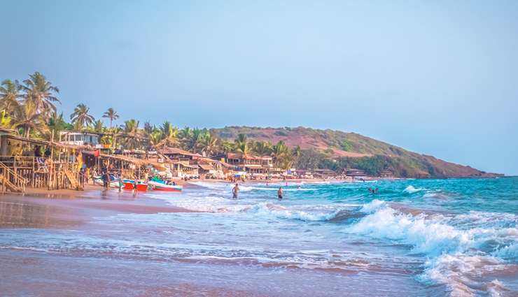 must visit tourist attractions in goa,top places goa,goa tourism,calangute beach,old goa,dudhsagar waterfalls,anjuna beach,chapora fort,palolem beach,fontainhas,aguada fort,baga beach,Butterfly Beach,spice plantations,goa travel guide,goa in february,things to do in goa