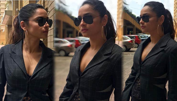 इस टीवी सीरियल से छोटे पर्दें पर वापसी करेगी मौनी रॉय, दिखा हॉट अवतार, तस्वीरे bollywood,mouni roy,gold,mouni roy photos,mouni roy pics