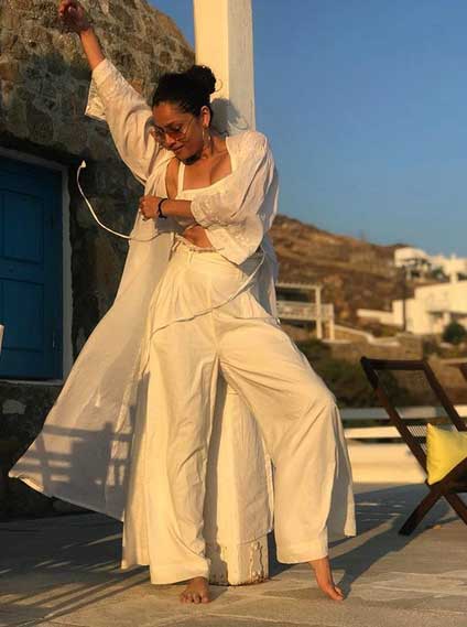 बॉलीवुड में डेब्यू से पहले अंकिता लोखंडे ने दिखाया अपना बोल्ड अंदाज़, तस्वीरे वायरल bollywood,ankita lokhande,ankita lokhande latest photoshoot,viral photos,ankita lokhande viral photos