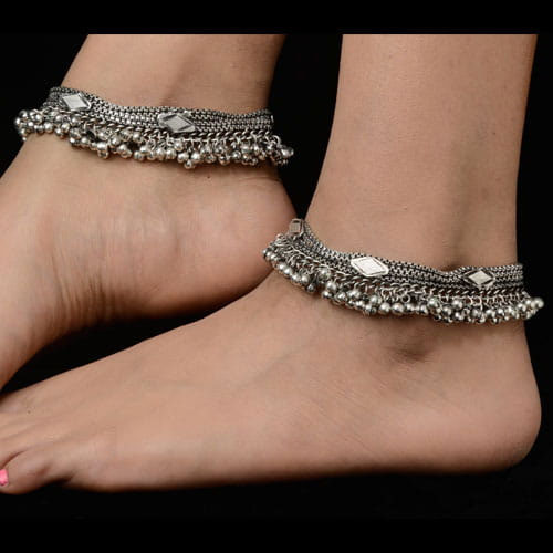 jewelry pieces,jewelry with indian attire,fashion tips,latest fashion jewelry