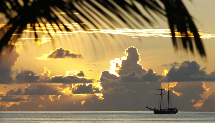 sunset spots in seychelles,best places to enjoy sunset in seychelles,scenic sunset locations in seychelles,breathtaking sunset views in seychelles,watching sunset in seychelles,romantic sunset spots in seychelles,seychelles travel guide,seychelles sunset experiences,must-visit sunset destinations in seychelles,capturing sunset beauty in seychelles