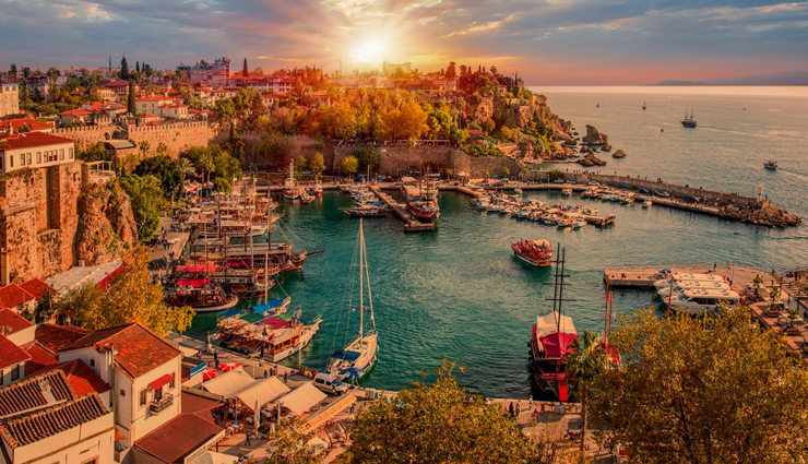10 Most Beautiful Places To Visit in Turkey - lifeberrys.com