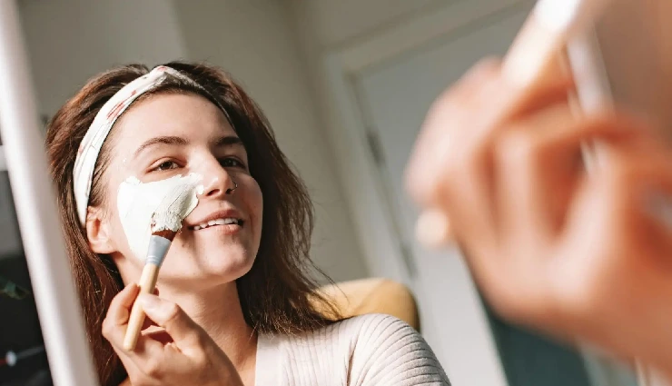 vibhuti benefits,bhasma health benefits,sacred ash uses,vibhuti spiritual significance,applying ash on forehead,dhuni ash benefits,traditional indian rituals,vibhuti ayurveda,bhasma on forehead,vibhuti healing properties