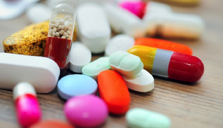 root canal treatment,tooth pain relief,post root canal care,root canal therapy,dental infection,oral hygiene tips,gum pain treatment,endodontic therapy,manage tooth sensitivity,dental health care