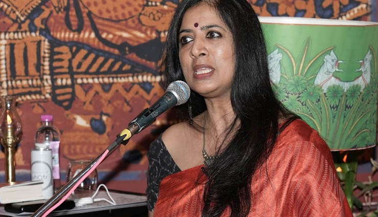 स्याही: महिला दिवस पर अरुंधति सुब्रमण्यम ने फिर से जीवित की हाशिये पर पड़ी महिला रहस्यवादी कवियों की आवाज