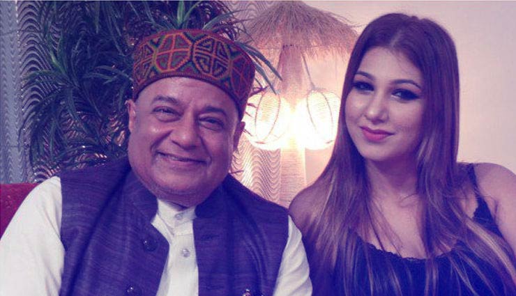 Bigg Boss 12: झूठा है अनूप जलोटा और जसलीन का इश्क, वीडियो से खुली दोनों की पोल-पट्टी