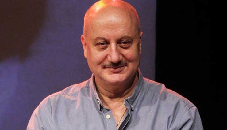 Actor Anupam Kher pokes fun at Juhi Chawla on social media