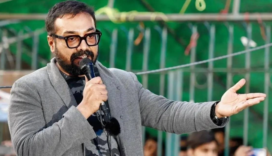 2 News : अनुराग ने AI मूवी के प्रोड्यूसर से कहा, तुम्हें गटर में होना चाहिए, धनश्री ने चहल की Sugar Daddy टी-शर्ट पर दी रिएक्शन