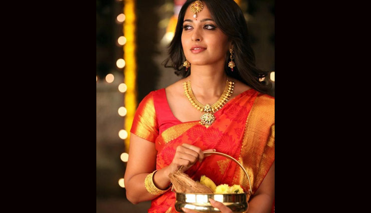 बाहुबली की पत्नी से ले ऑउटफिट टिप्स, दिखेंगी त्योहार पर आकर्षक fashion tips,fashion trends,diwali special,celebrity fashion,anushka shetty