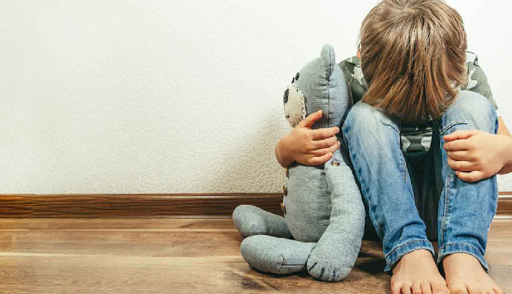 anxious child parenting tips,managing child anxiety,child anxiety support,parenting anxious kids,reducing child anxiety,tips for anxious children,helping kids with anxiety,child anxiety management,parenting strategies for anxiety,children anxiety coping mechanisms