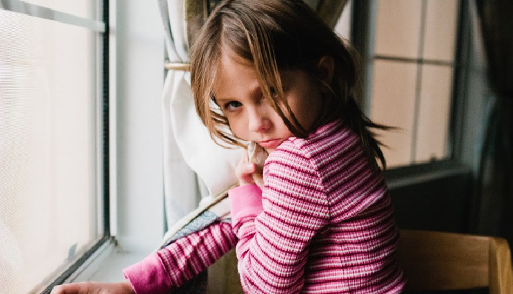 anxious child parenting tips,managing child anxiety,child anxiety support,parenting anxious kids,reducing child anxiety,tips for anxious children,helping kids with anxiety,child anxiety management,parenting strategies for anxiety,children anxiety coping mechanisms