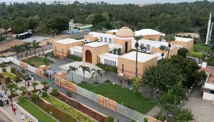 places to visit in rameshwaram,rameshwaram tourist attractions,must-visit places in rameshwaram,top tourist spots in rameshwaram,rameshwaram travel guide,rameshwaram sightseeing,best places to see in rameshwaram,rameshwaram tourism,famous landmarks in rameshwaram,explore rameshwaram attractions