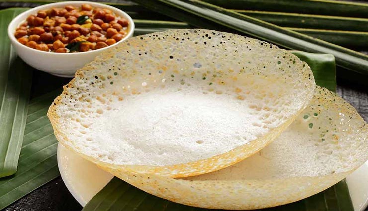 नारियल चटनी के साथ लें साउथ इंडियन डिश अप्पम का मजा #Recipe 