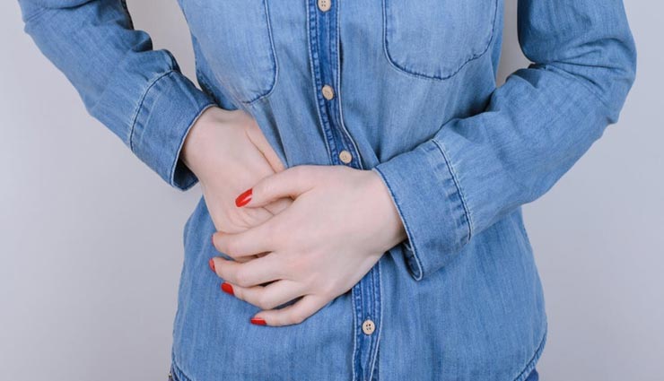 अपेंडिक्स देता है असहनीय पीड़ा, इन लक्षणों से करें इसकी पहचान