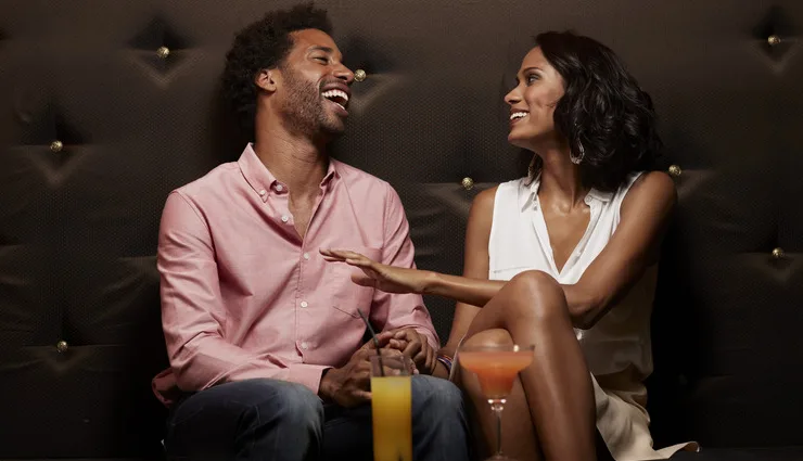 what to do when a girl ignores you,why is she ignoring me,signs a girl is ignoring you,reasons a girl ignores you,how to respond when a girl ignores you,when a girl won’t text back,how to deal with being ignored by a girl,girl ignoring you meaning,does she want you to chase her,tips if a girl ignores you