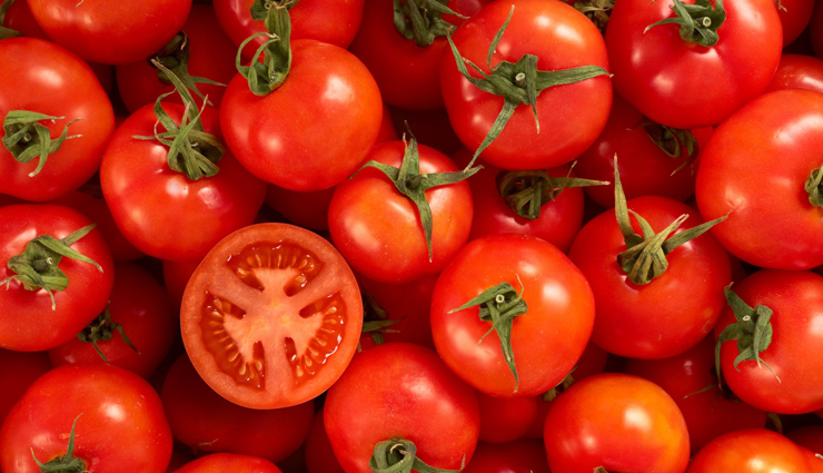 Apple,diy ways to use apple,apple for skin care,skin care tips,beauty tips