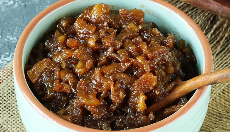 सेब चटनी : चाहिए कुछ चटपटा और अलग स्वाद तो इस डिश को आजमाने से बिल्कुल नहीं बचें #Recipe