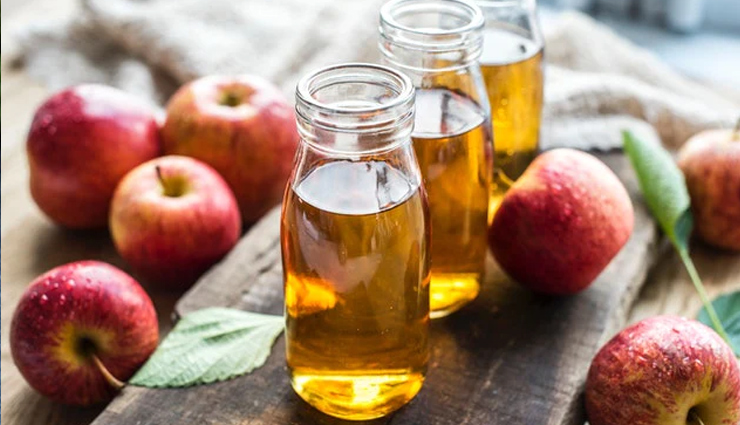 करना चाहते हैं स्कैल्प की गंदगी को दूर, शैम्पू की जगह करें इन प्राकृतिक सामग्री का इस्तेमाल scalp,scalp care tips,home remedies to get rid of itchy scalp,beauty,beauty tips