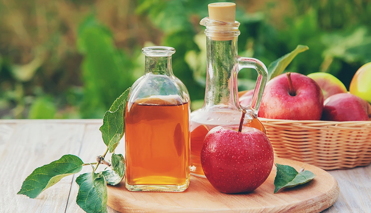 11 Amazing Benefits of Apple Cider Vinegar for Skin and Hair